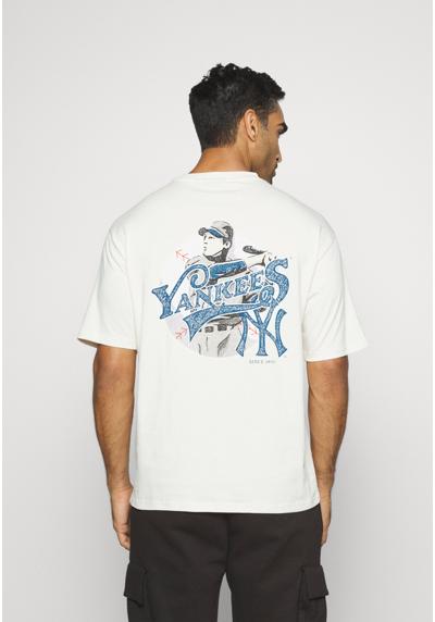 Футболка NEW YORK YANKEES PLAYER GRAPHIC TEE