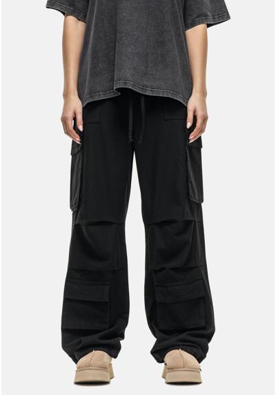 Брюки-карго PARACHUTE BLACK CARGO PANTS